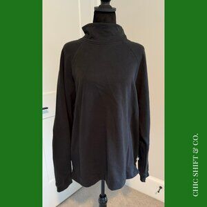 UO | Standard Cloth | Articulated Mock Neck Sweatshirt | Black | M